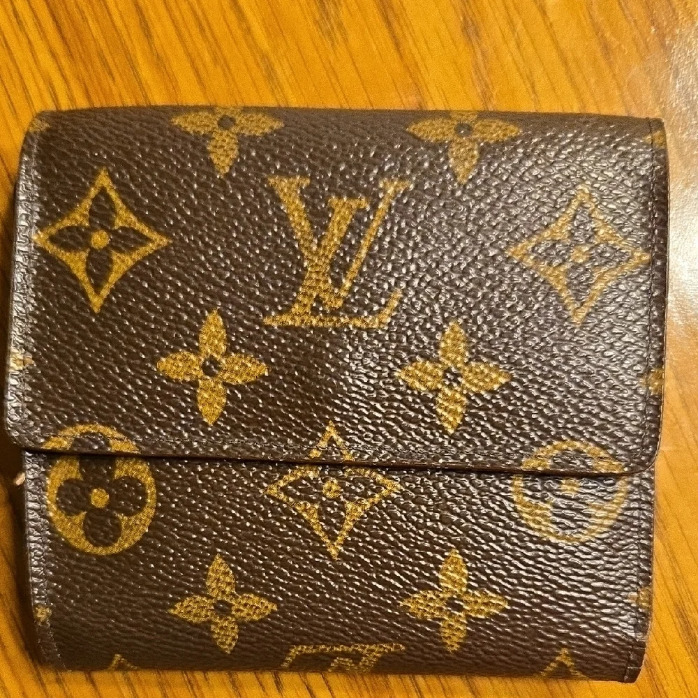 Louis Vuitton Portefeiulle Elise Monogram Bifold Wallet